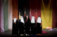 نگاهی به نمایش «مجلس بلبشو جور کردن»

تصنیف‌خوانی مجالس زنانه در قالب نمایش ایرانی